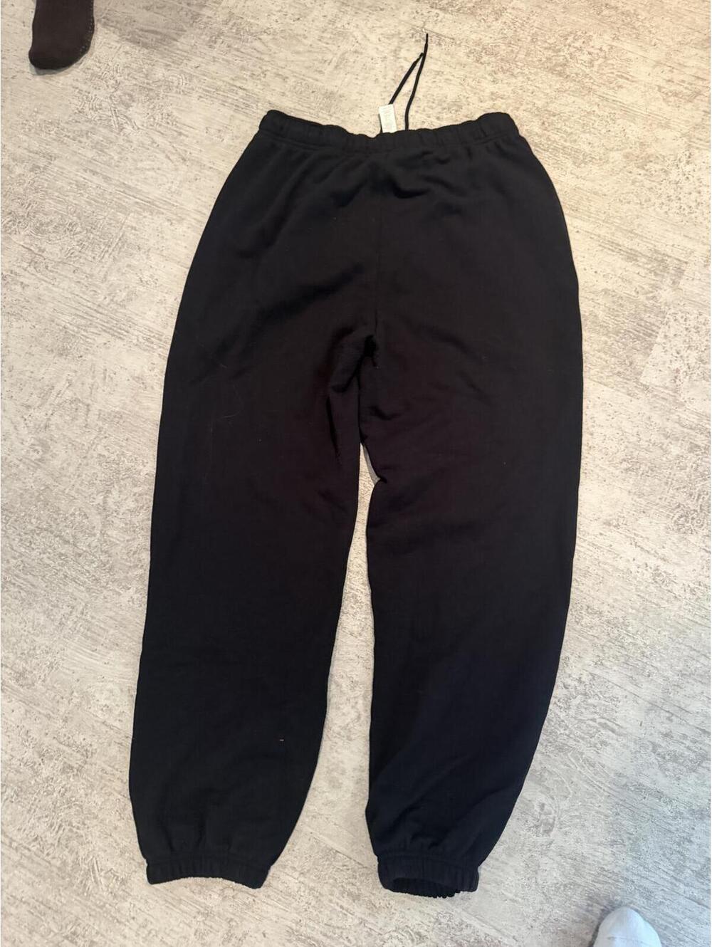 Alo Yoga Accolade Black unisex Jogger Size L - Picture 4 of 4